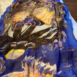 Kiton linen scarf 💙